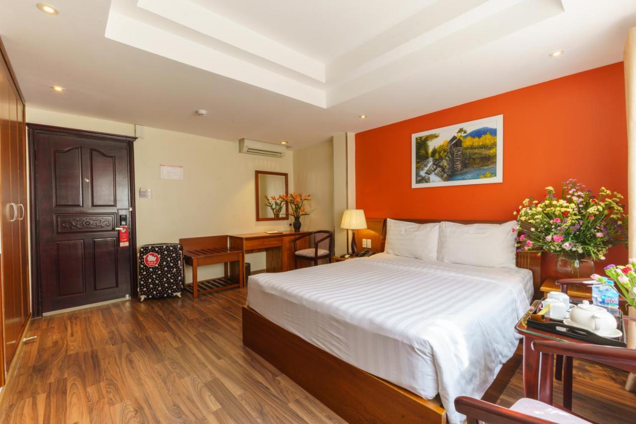 Khách sạn Roseland Corp 3*